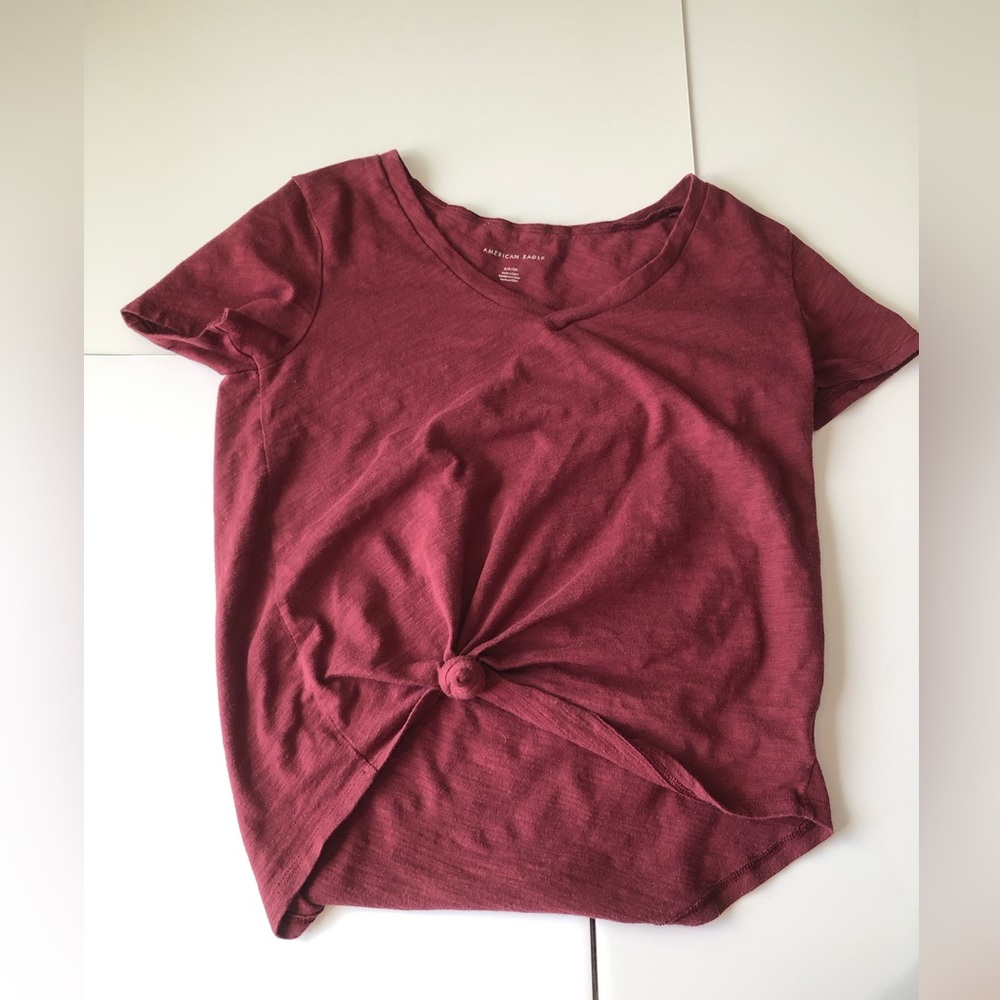 American Eagle Maroon short sleeve